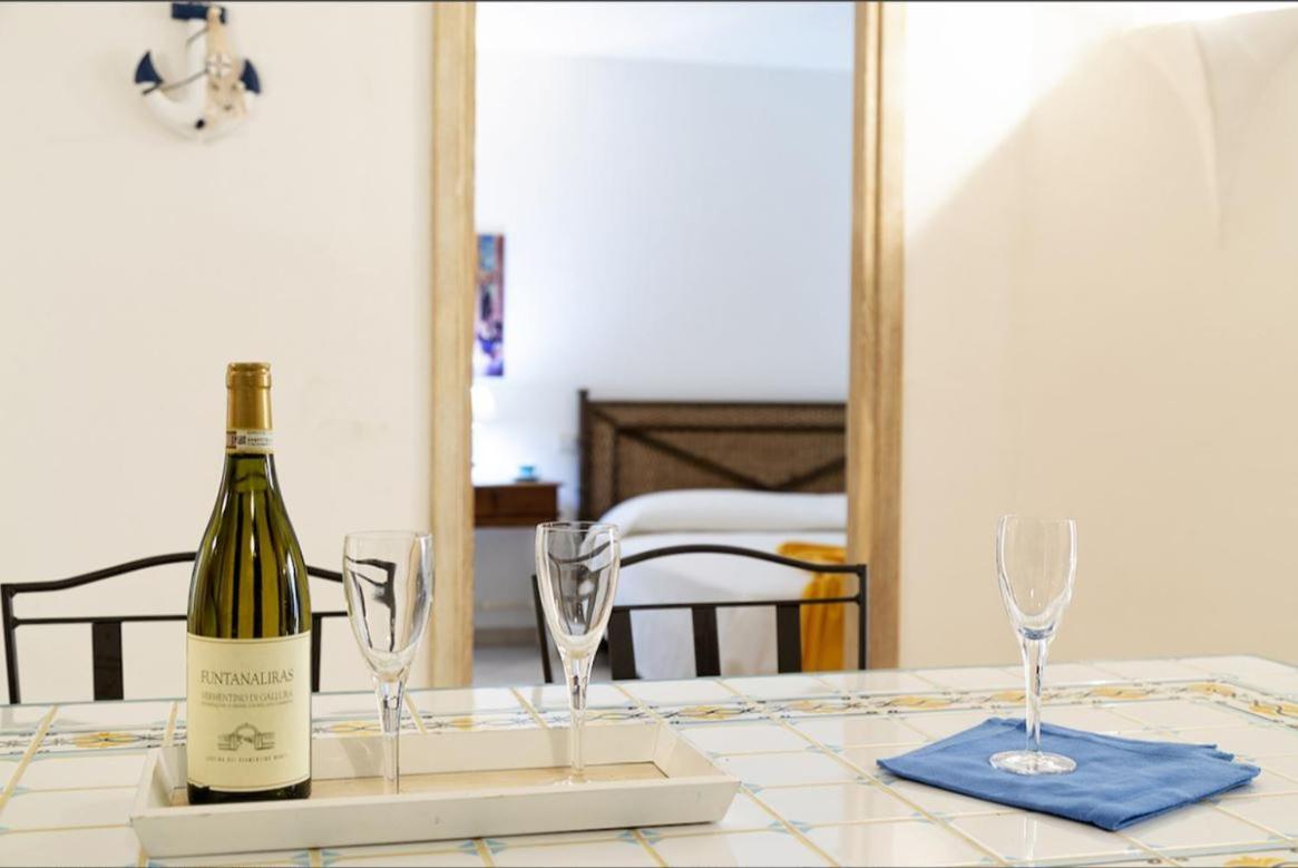 Villa Punta Saline カンニジョネ エクステリア 写真